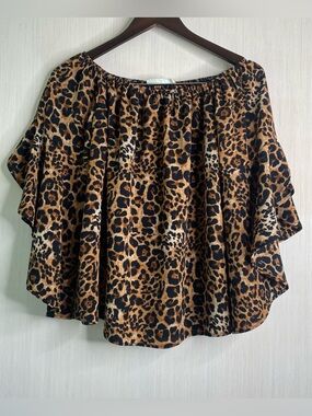 Vine & Love Women’s Leopard Print Off-Shoulder Bell Sleeve Top Medium